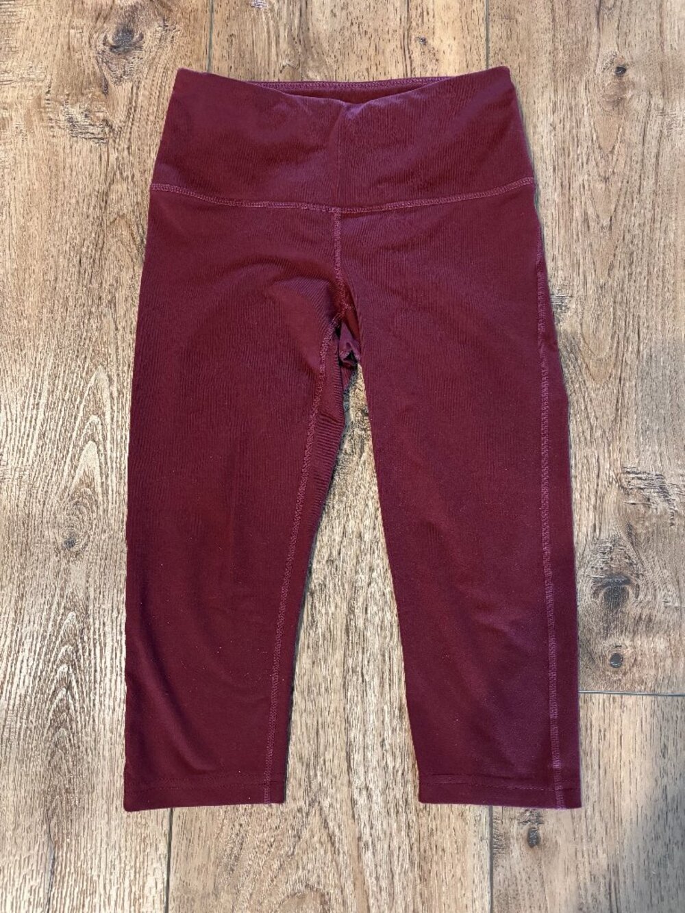 ZELLA Burgundy High-Waisted Cropped Leggings, SizeXXS